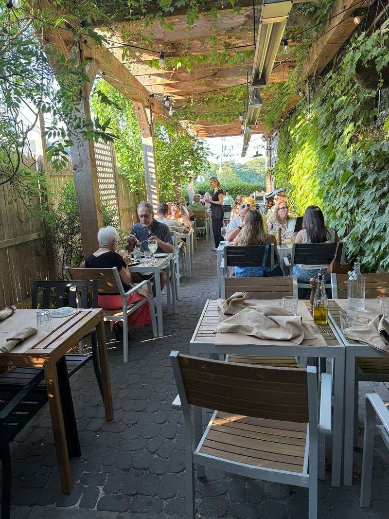 Osteria La Civetta (Falmouth)