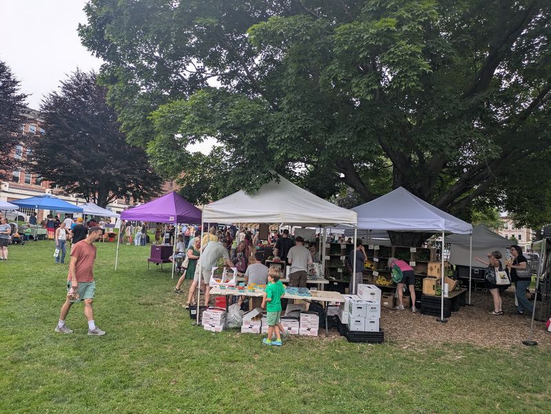 Amherst Farmers' Market