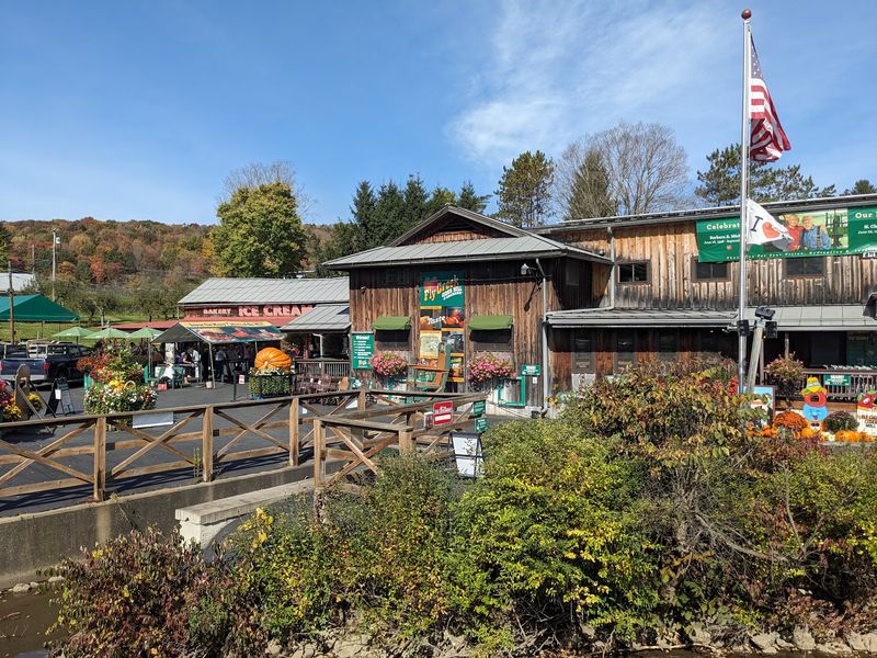 Fly Creek Cider Mill & Orchard