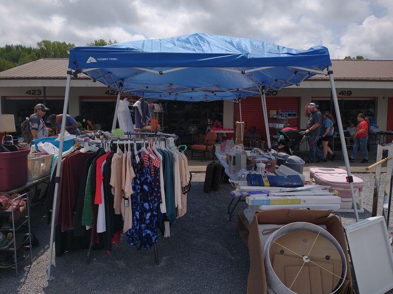 Higgins Woodbury Flea Market