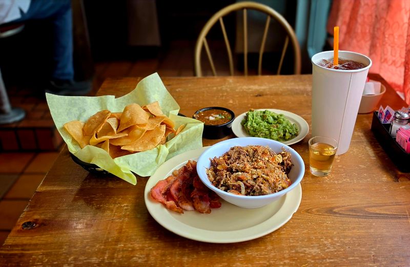 El Tepeyac Cafe