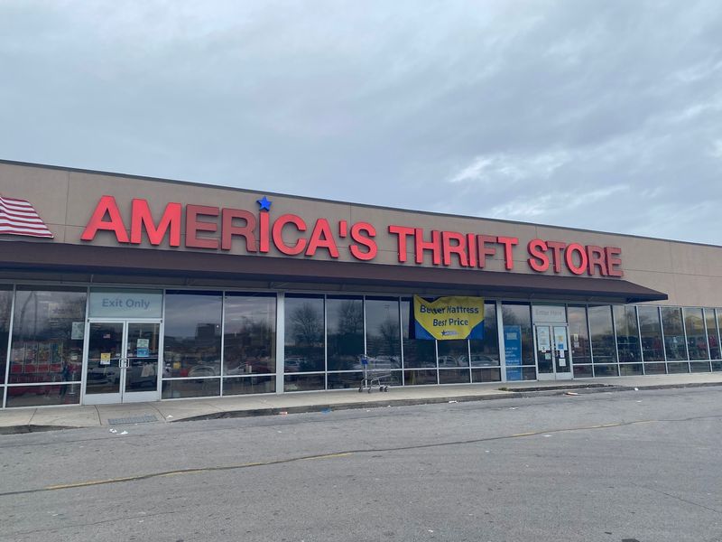 America's Thrift Stores & Donation Center, Chattanooga, TN