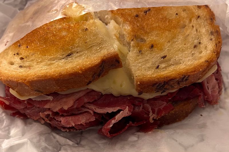 Reins New York Style Deli Restaurant