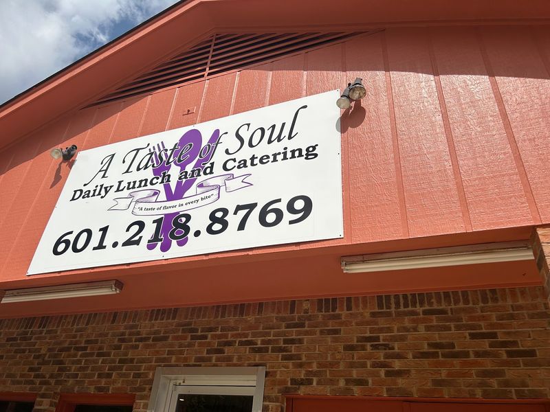A Taste of Soul "MS", Raymond