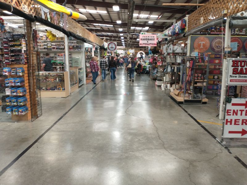 Great Smokies Flea Market, Kodak, TN