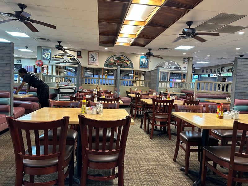The Cupboard Restaurant