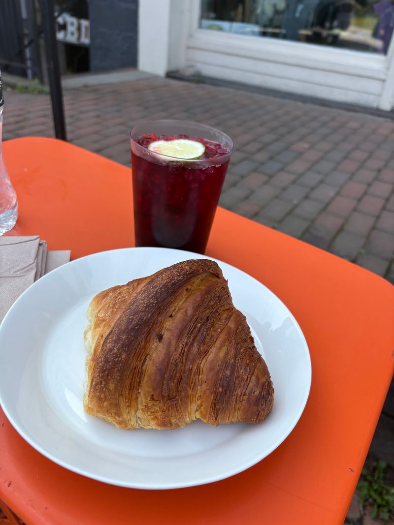 Croissants Worth Crossing State Lines For