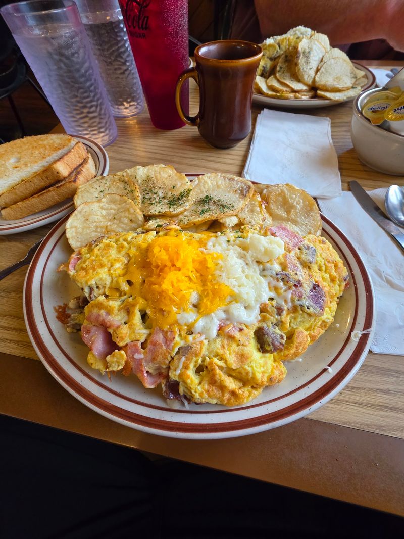 Giant Omelets And Famous House Breads, Omelet House