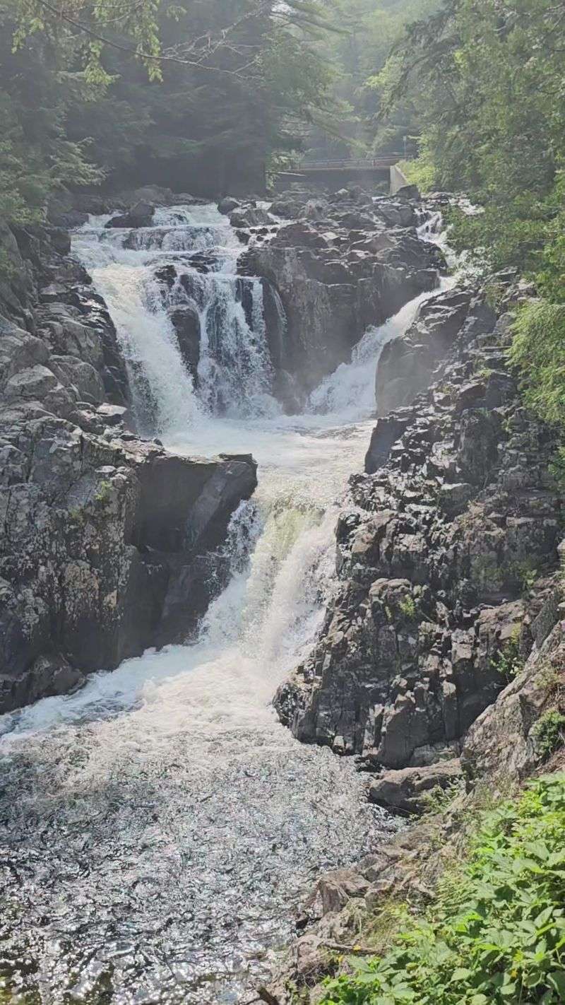 Split Rock Falls And How To Find It