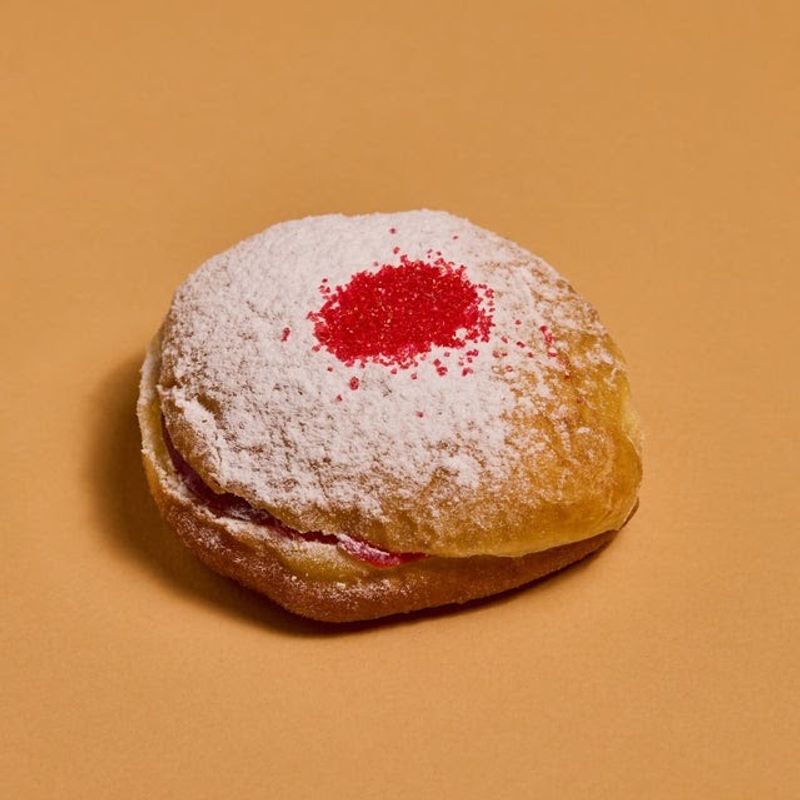 Paczki Season Draws Serious Crowds
