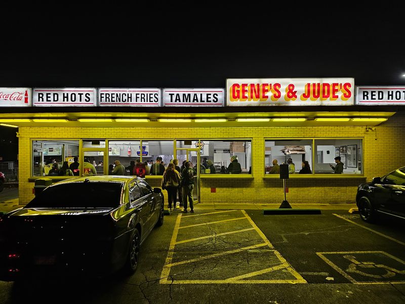 Eating in the Parking Lot Like a Regular
