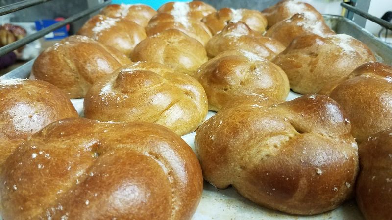 Award-Winning Challah That Sells By The Million