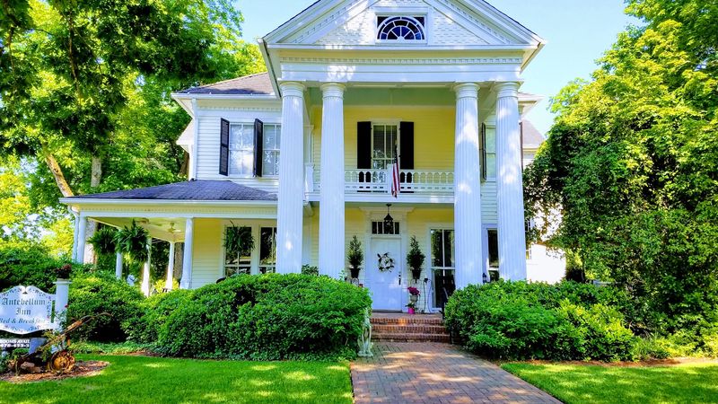 Where Flannery O’Connor Found Her Stories