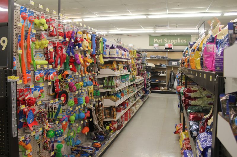 Pet Supplies, Farm Goods And Livestock Basics
