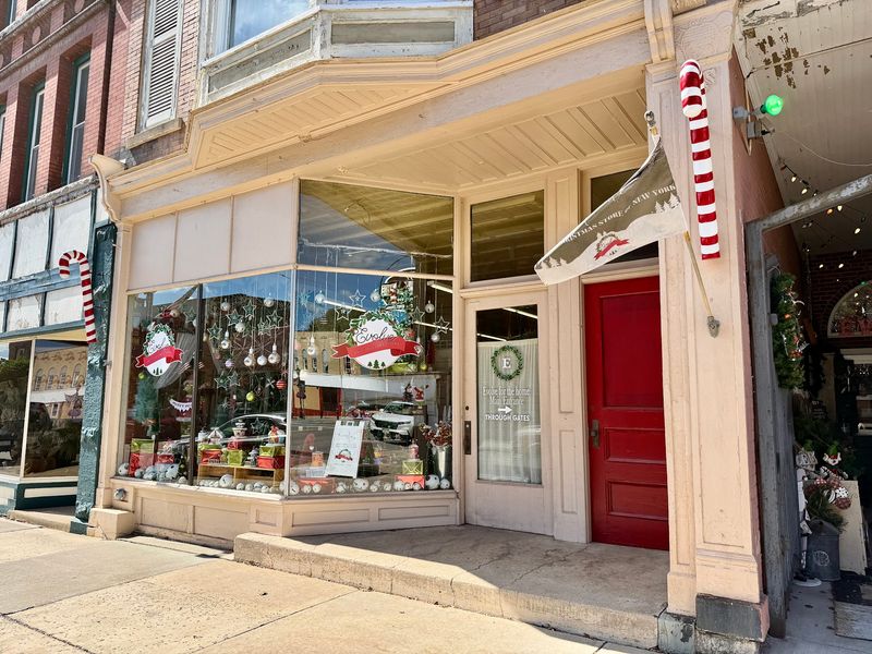 Meet The Christmas Store Of New York