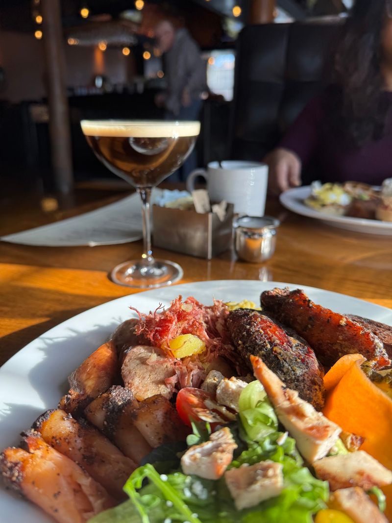 Sunday Brunch That Goes Big