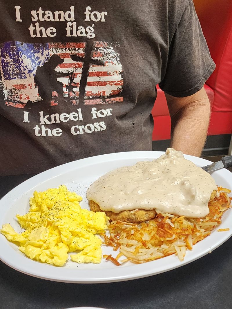 Gravy, Potatoes, And The Sides That Complete It