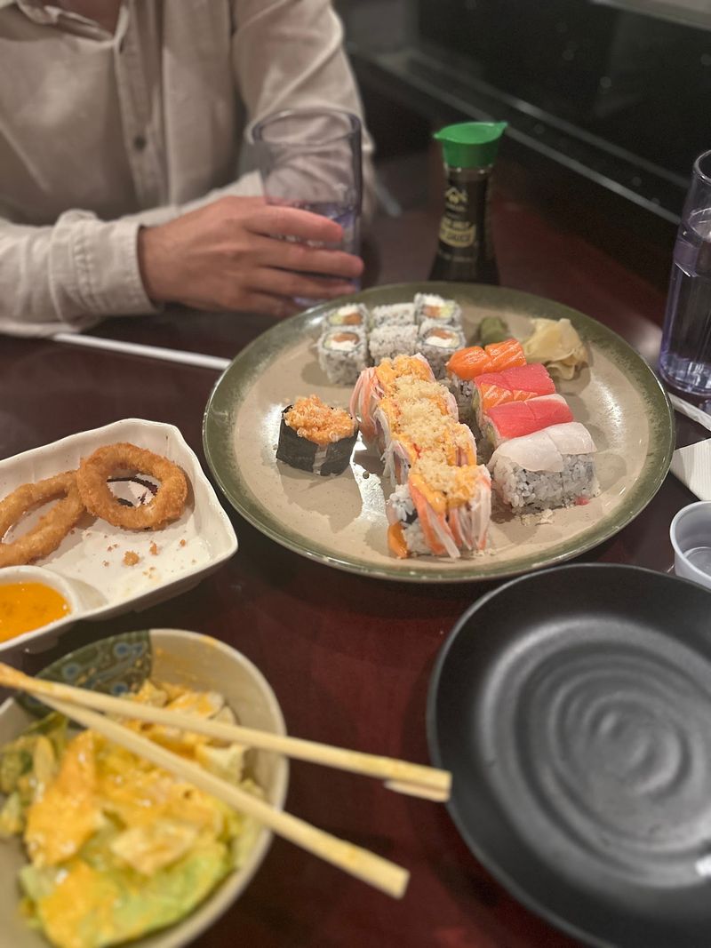 Pepper Salmon And The Cooked-Food Crowd