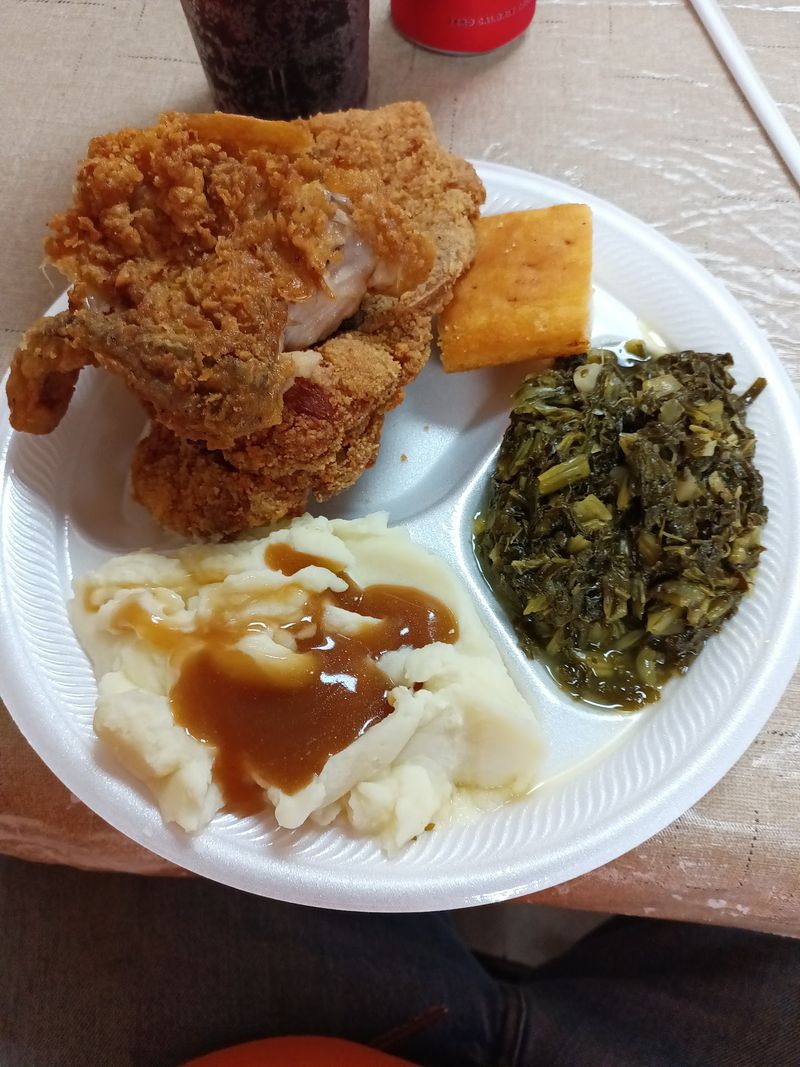 Mom & Dad's Country Cooking, Petal