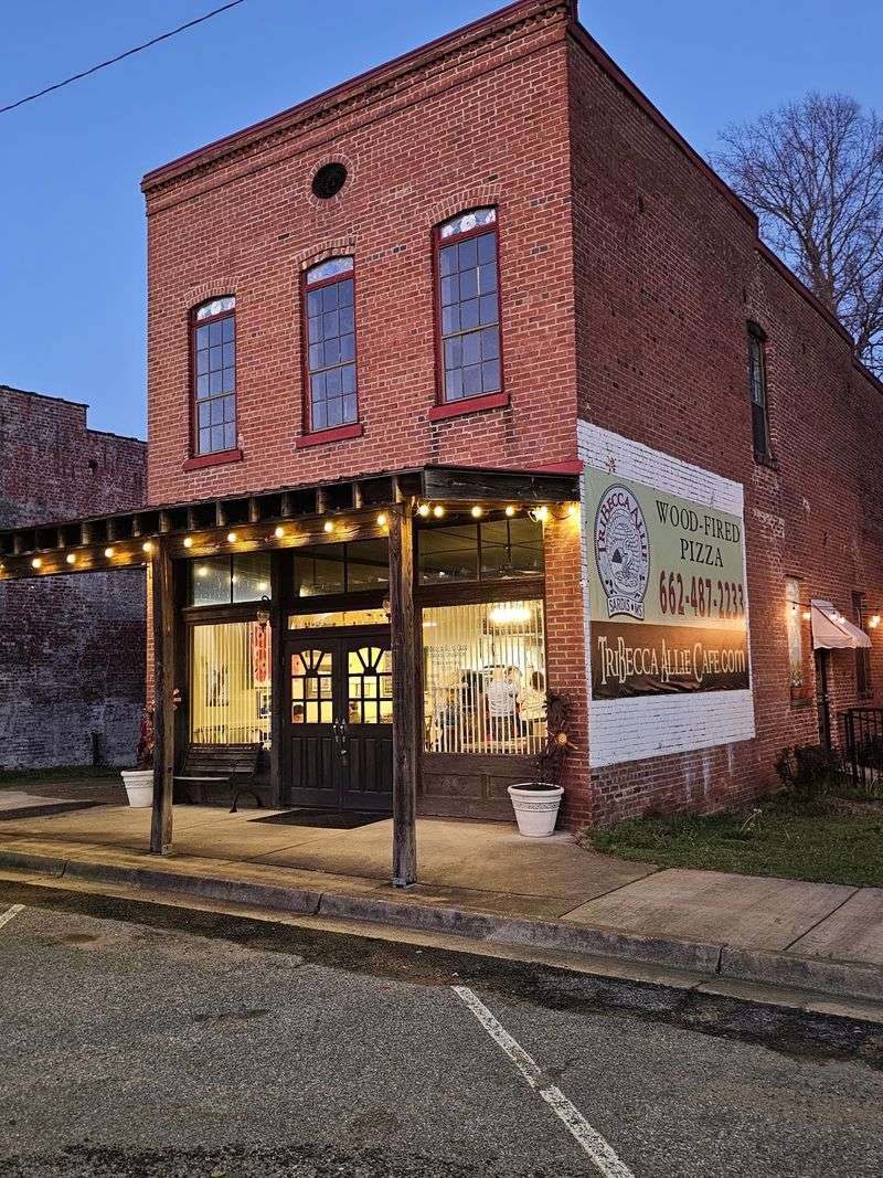 Meet TriBecca Allie Café On South Main Street