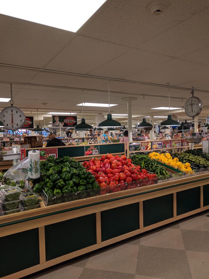 Produce Aisles Worth Bragging About