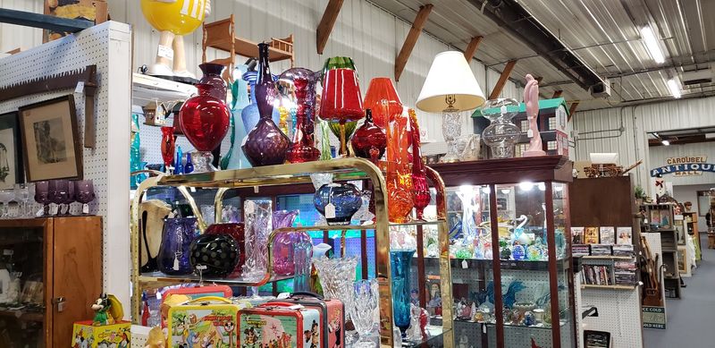 Glassware That Catches Every Ray Of Light