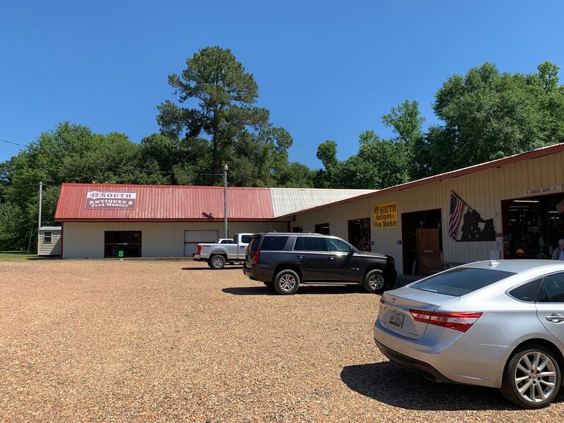 49 South Antique & Flea Market, Florence, MS