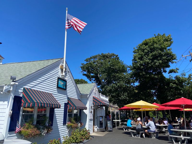 JT's Seafood Restaurant