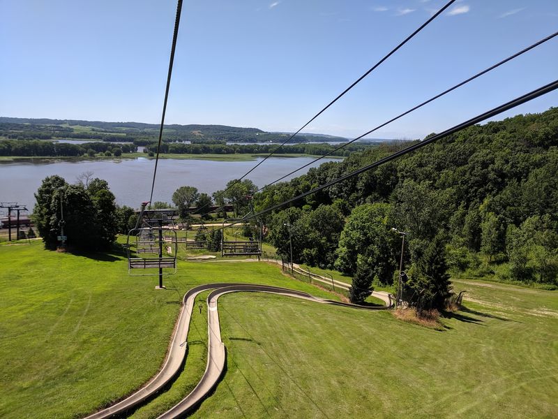A Ski Resort Perched Above the Mississippi