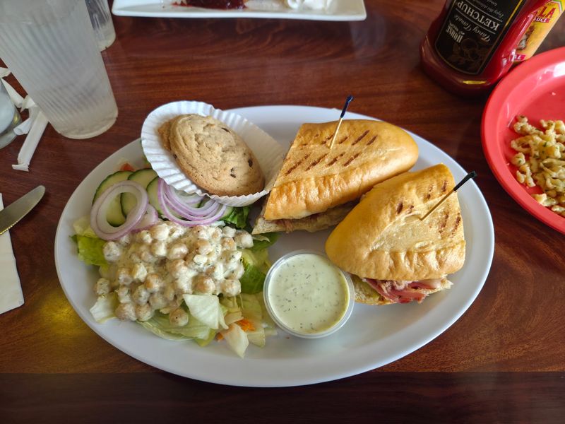 Crepes, Sandwiches, And Soup For A Relaxed Lunch