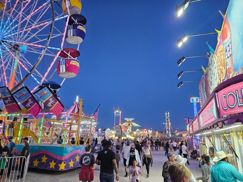 Midway Rides Worth Timing Right