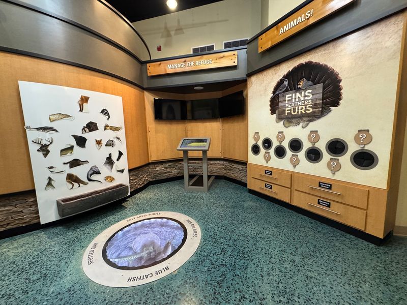 Tennessee National Wildlife Refuge Visitor Center