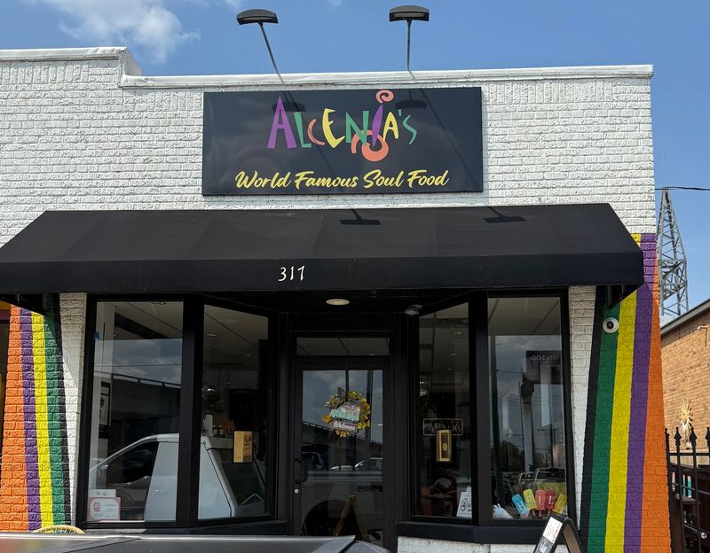Alcenia's, Memphis, TN