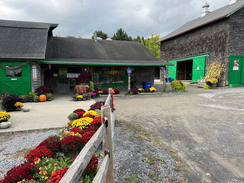 Indian Ladder Farms
