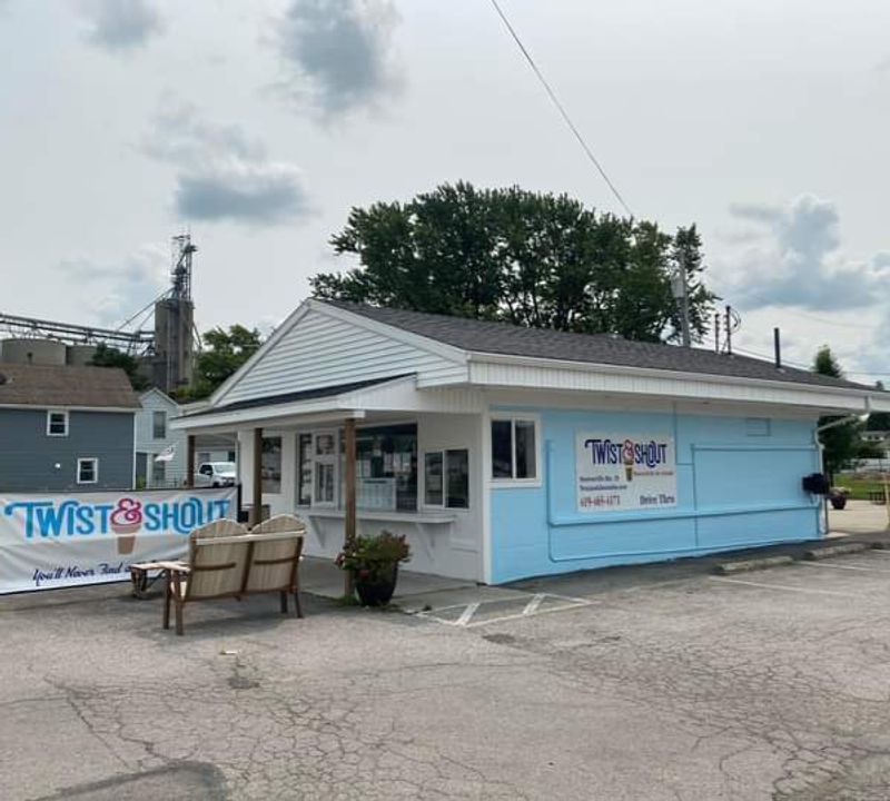 Twist & Shout, Monroeville, OH