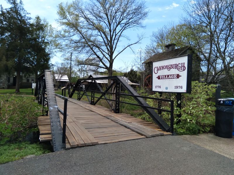 Cannonsburgh Village (Murfreesboro)