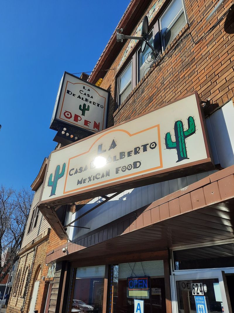 La Casa De Alberto, Milwaukee, WI