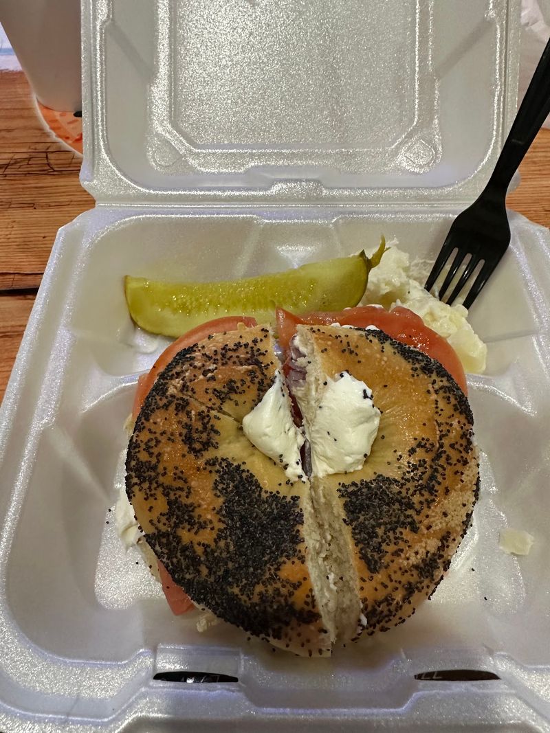 The Lox Sandwich That Tastes Like Manhattan
