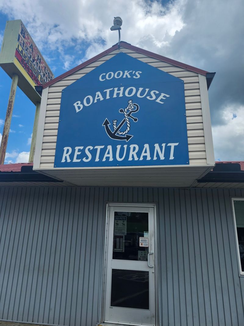 Why Highway 25E Is Worth The Extra Miles
