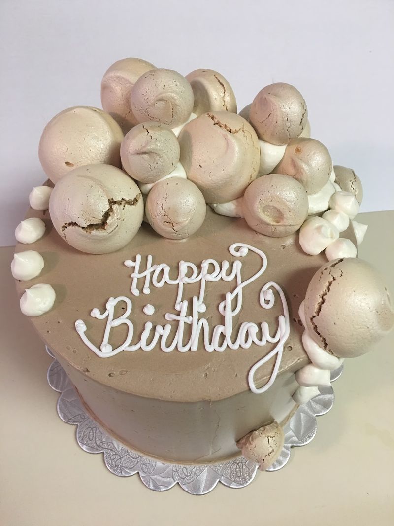 Custom Cakes Need Real Lead Time