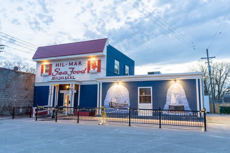 Hil-Mak Seafood Restaurant