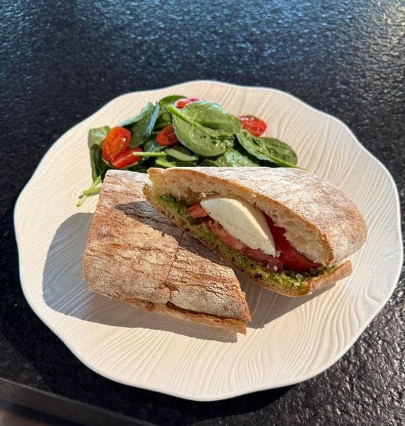 Paninis And Sandwiches For A Quick Downtown Lunch