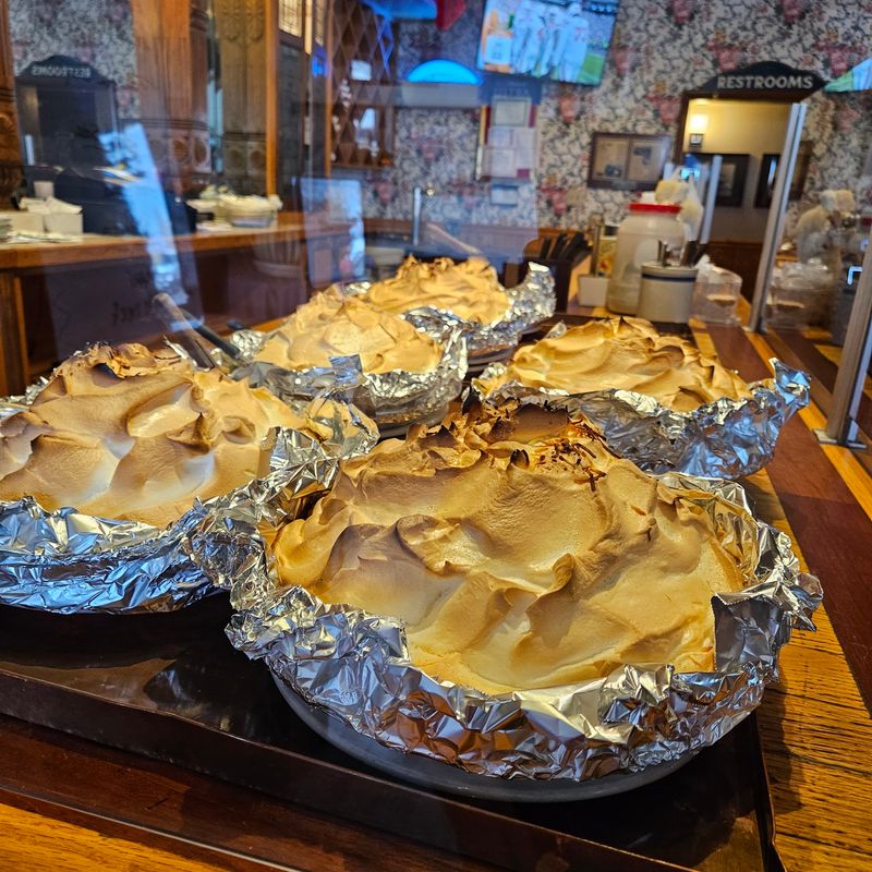 Blue Springs Cafe, Highland, IL