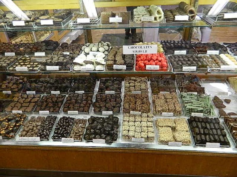 Fudge And Chocolate Worth Lingering Over