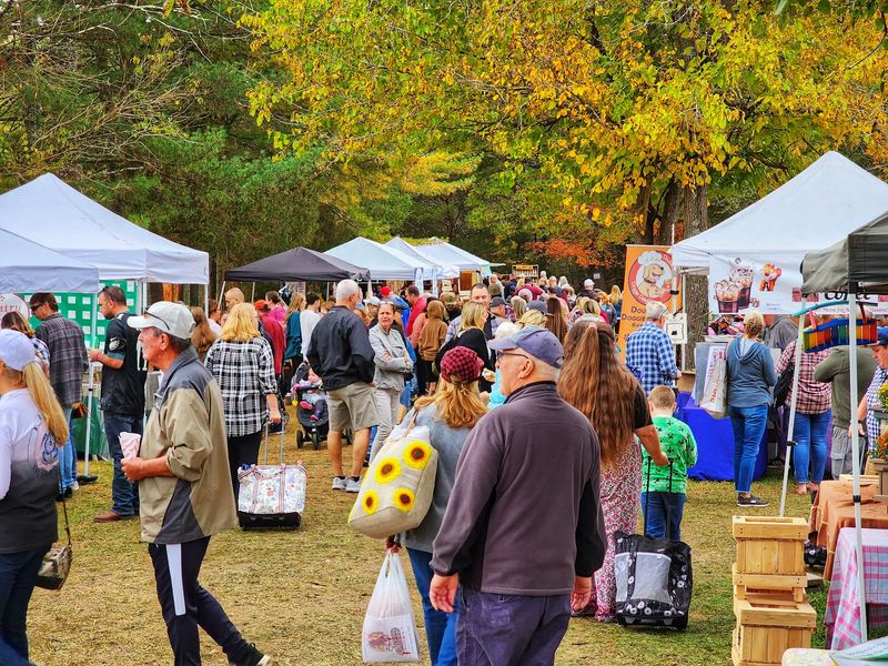 A Cranberry Festival That Turns A Tiny Town Enormous