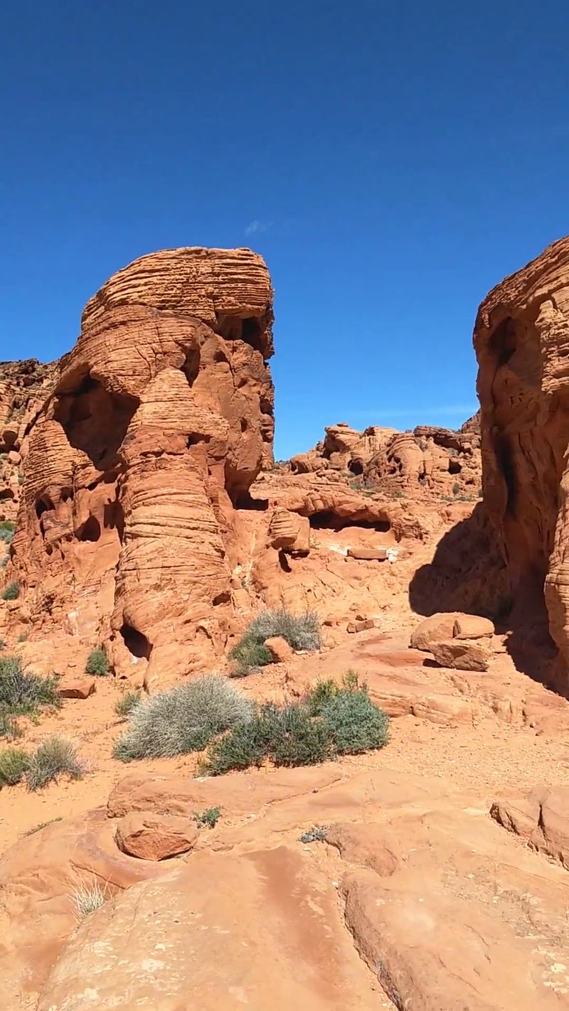 Fire Cave/Windstone Arch, Valley Of Fire State Park, Overton, NV