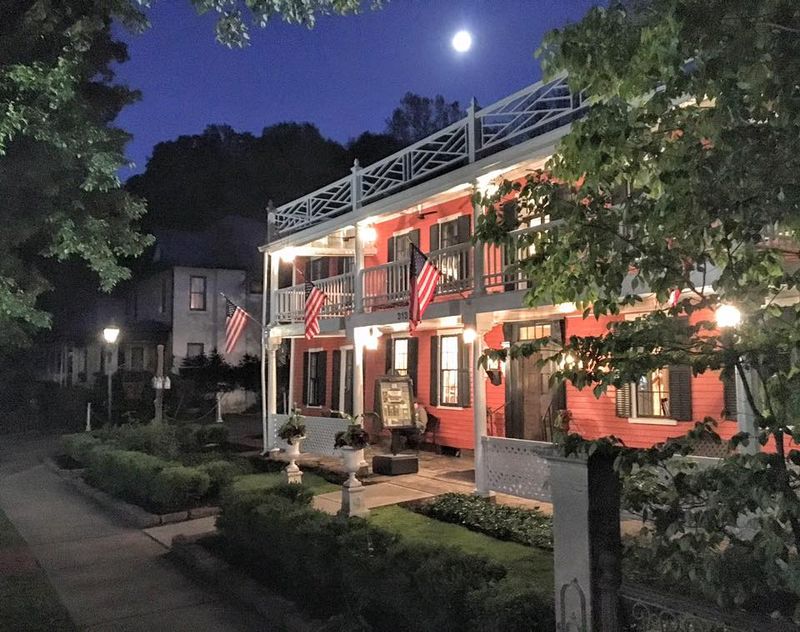Historic Buxton Inn, Granville, OH