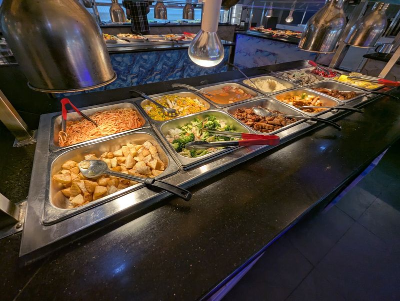 Grand Buffet