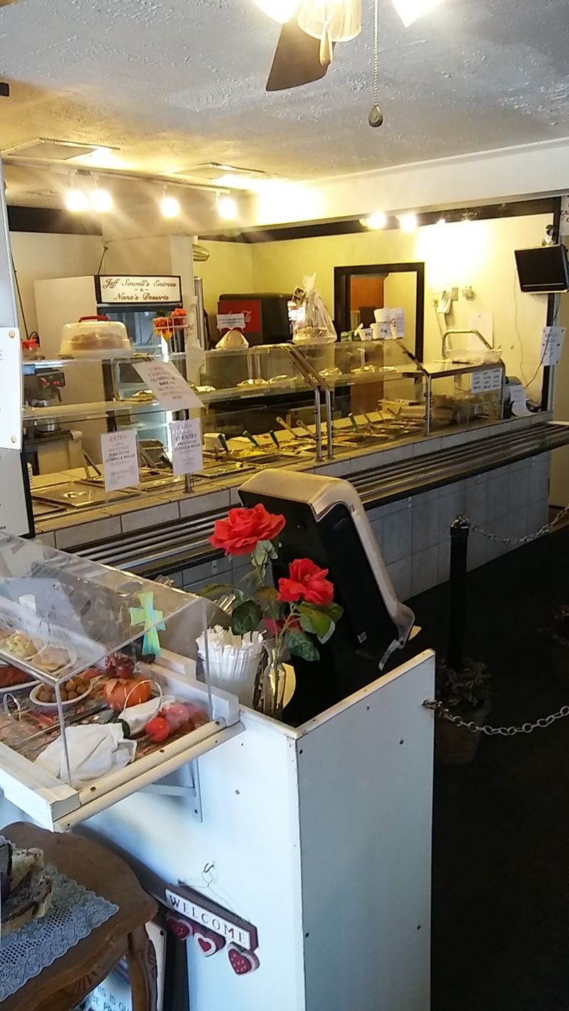 Jeff's Family Friendly Restaurant