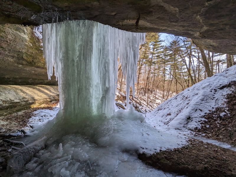 Winter Ice Caves Turn The Hike Into Something Otherworldly